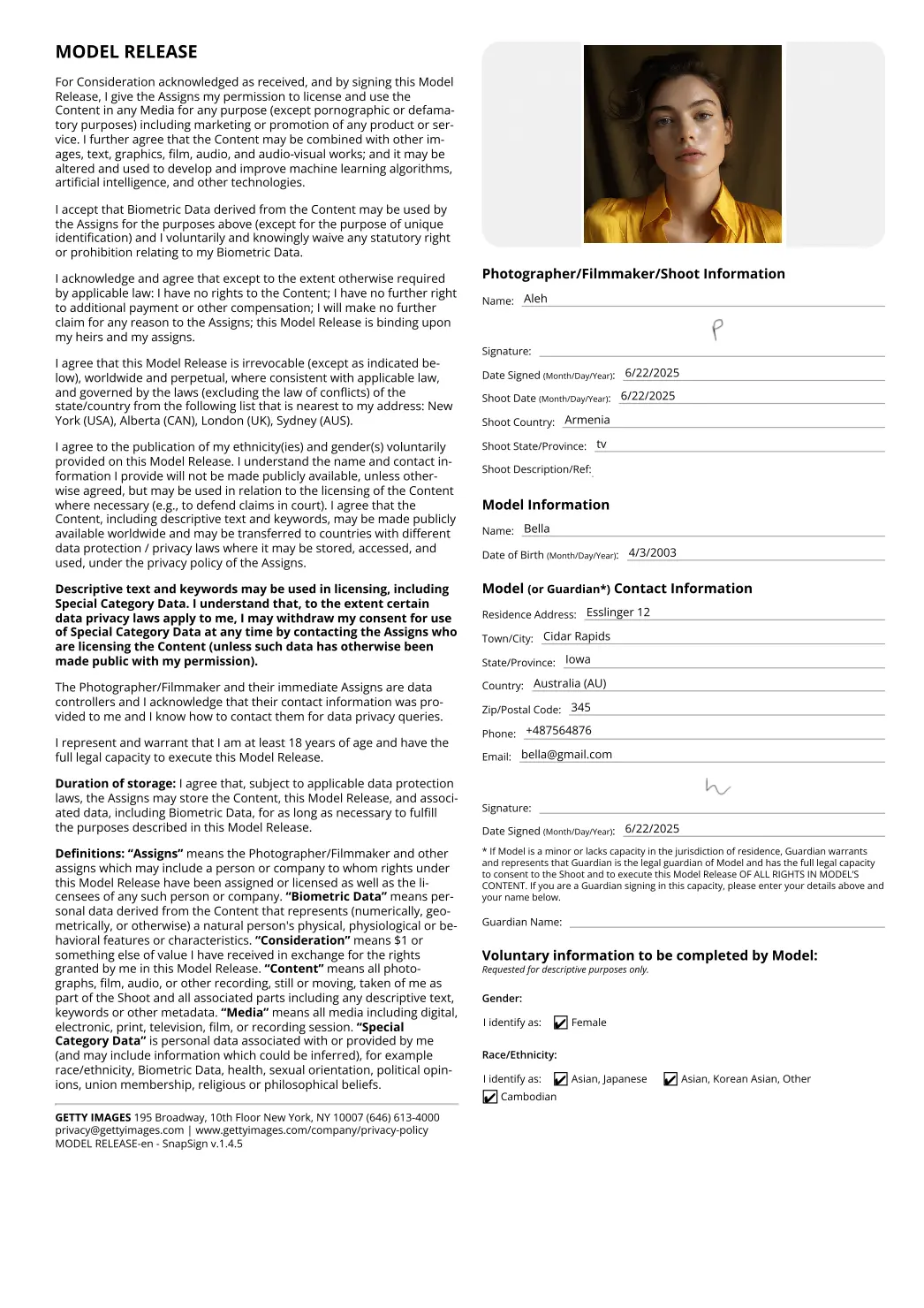 Formulario de autorización de modelo firmado en SnapSign — contrato completado que muestra los datos del modelo, la concesión de uso y las firmas digitales con registro de auditoría
